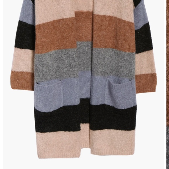 Dreamers by Debut | Cardigan | Stripe Long Cardigan - Picture 8 of 15